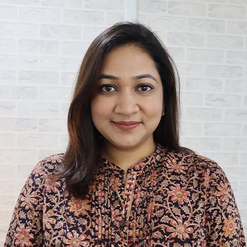 Dr.  Pranvi Gupta
